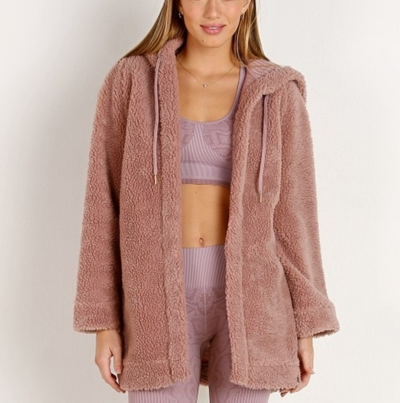Varley Jackets & Blazers - Varley Cowan Tan Teddy Jacket